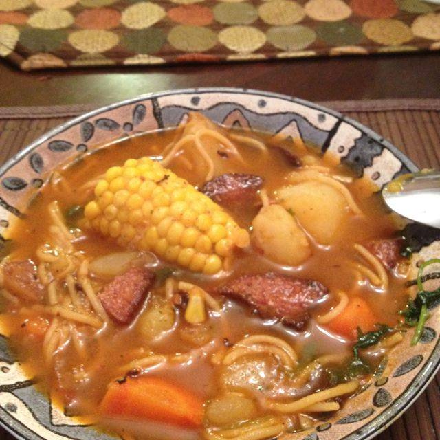 Alinas Convenience & Deli | restaurant | 28 Broadway, Taunton, MA 02780, USA | 7745011355 OR +1 774-501-1355