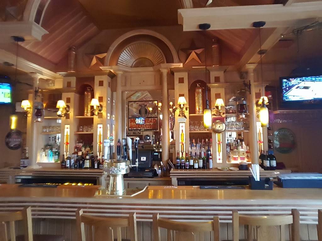 Moosehead Hoof & Ladder | restaurant | 7989 Columbia Rd, Olmsted Falls, OH 44138, USA | 4402355511 OR +1 440-235-5511
