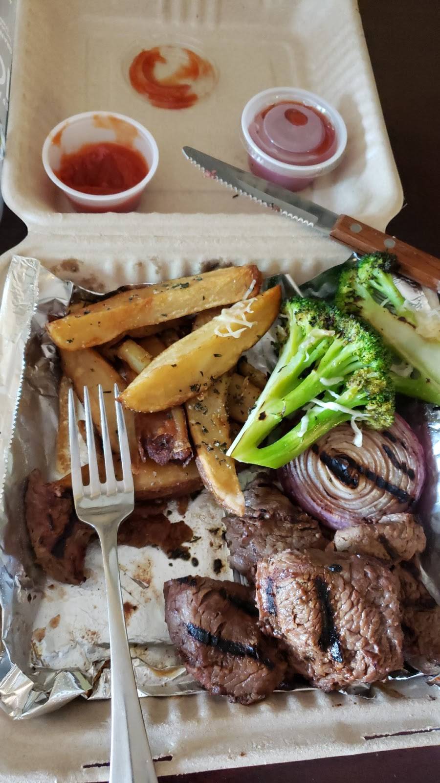 Social | restaurant | 320 Washington St, Newton, MA 02458, USA | 6172444800 OR +1 617-244-4800