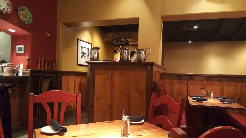 Johnny’s Italian-American Tavern by Carino’s | restaurant | 231 SW Loop 410, San Antonio, TX 78245, USA | 2106477705 OR +1 210-647-7705