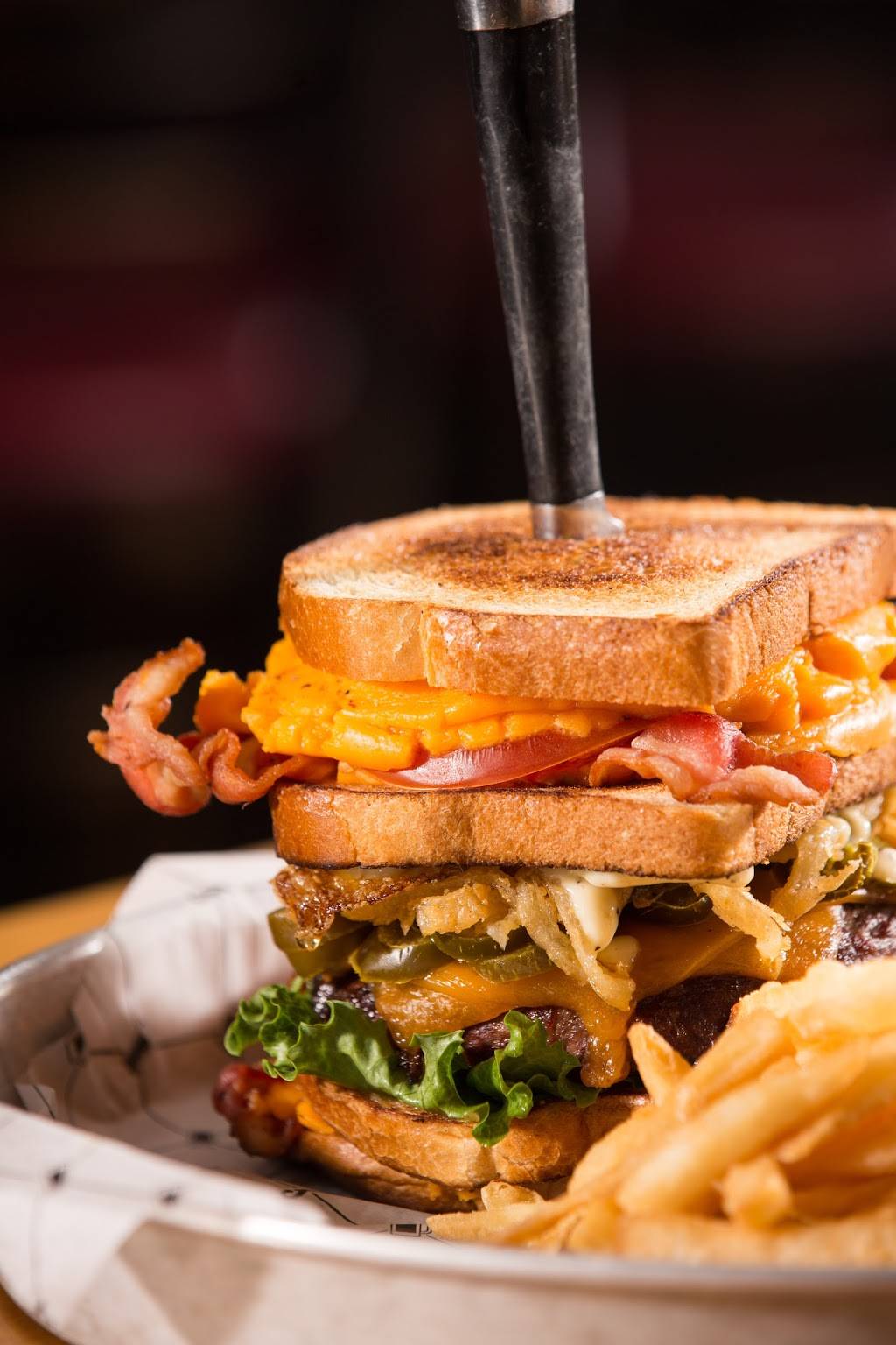 Fatpour Tap Works - Wicker Park | restaurant | 2005 W Division St, Chicago, IL 60622, USA | 7736988940 OR +1 773-698-8940