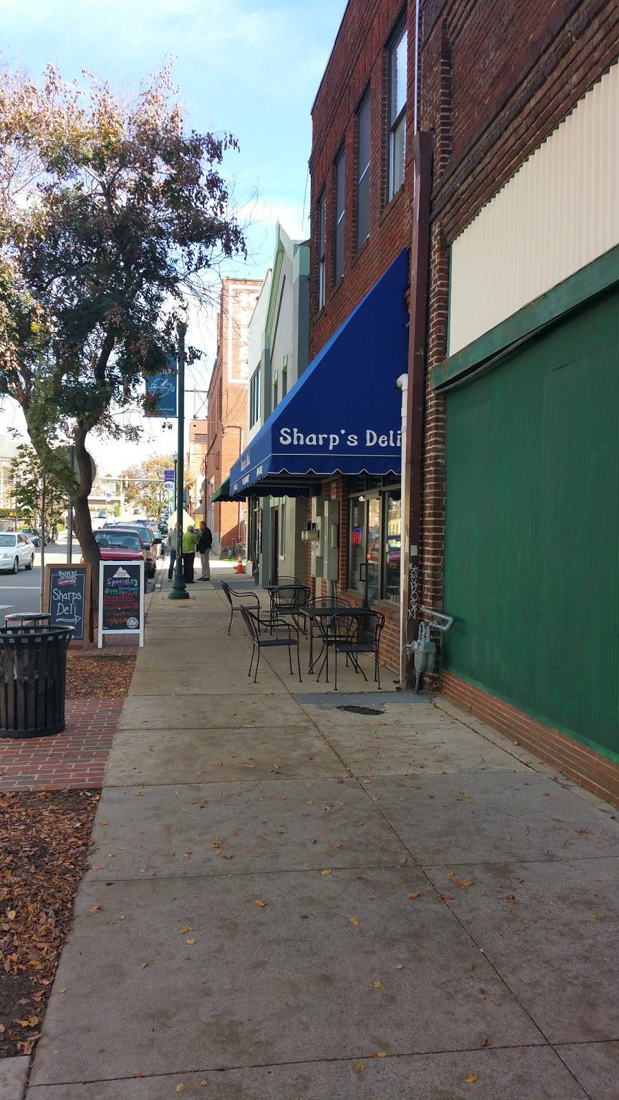 Sharps Deli | restaurant | 126 E Market St, Johnson City, TN 37604, USA | 4239283826 OR +1 423-928-3826