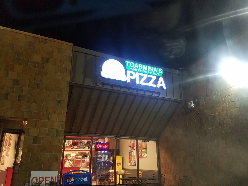 Toarminas Pizza and Ice Cream | restaurant | 33323 Harper Ave, St Clair Shores, MI 48082, USA | 5862045528 OR +1 586-204-5528