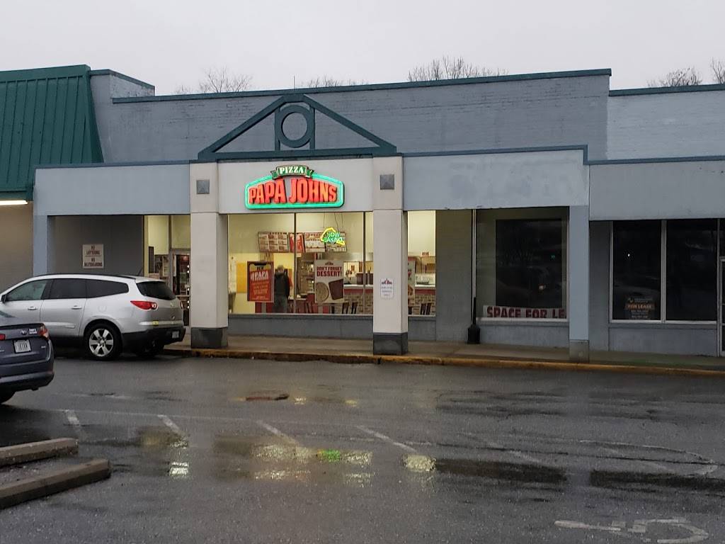 Papa Johns Pizza | restaurant | 113 Seminole Plaza, Madison Heights, VA 24572, USA | 4345281122 OR +1 434-528-1122