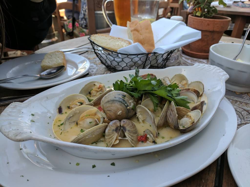 Café Rustica | cafe | 10 Del Fino Pl, Carmel Valley, CA 93924, USA | 8316594444 OR +1 831-659-4444