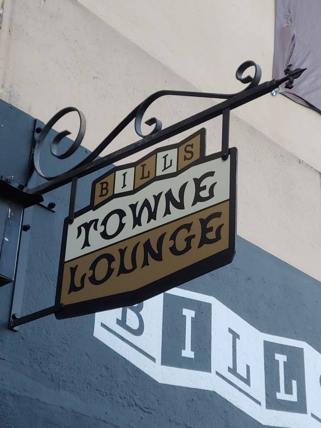 Bills Towne Lounge | restaurant | 135 Main St, Chico, CA 95928, USA | 5304877031 OR +1 530-487-7031