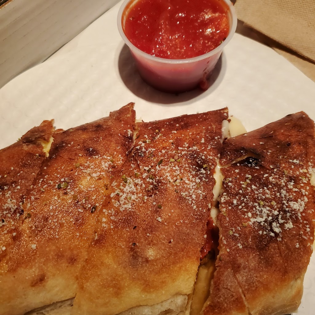 Pedrosos Pizza The Trailer | meal delivery | 8315 Burnet Rd, Austin, TX 78757, USA | 7376001107 OR +1 737-600-1107