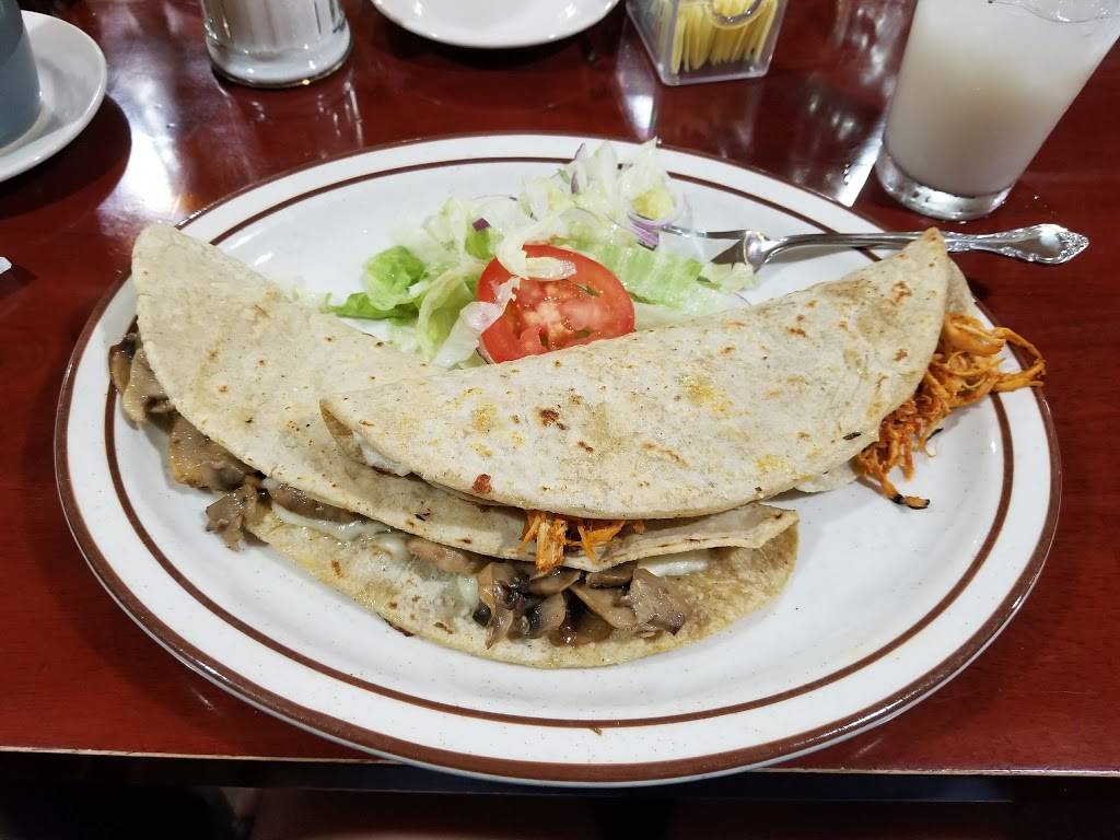 La Esperanza | restaurant | 1864 S Blue Island Ave, Chicago, IL 60608, USA | 3122269640 OR +1 312-226-9640