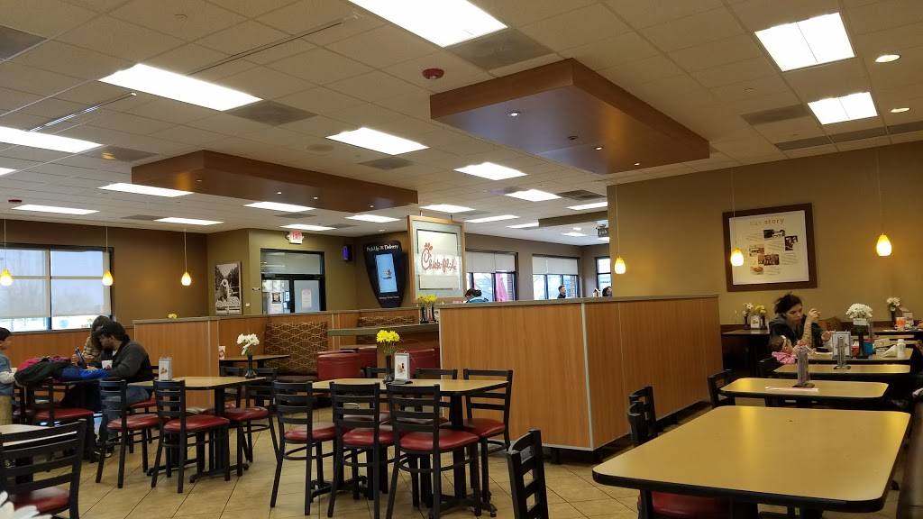 Chick-fil-A | restaurant | 717 Butterfield Rd, Lombard, IL 60148, USA | 6305860830 OR +1 630-586-0830