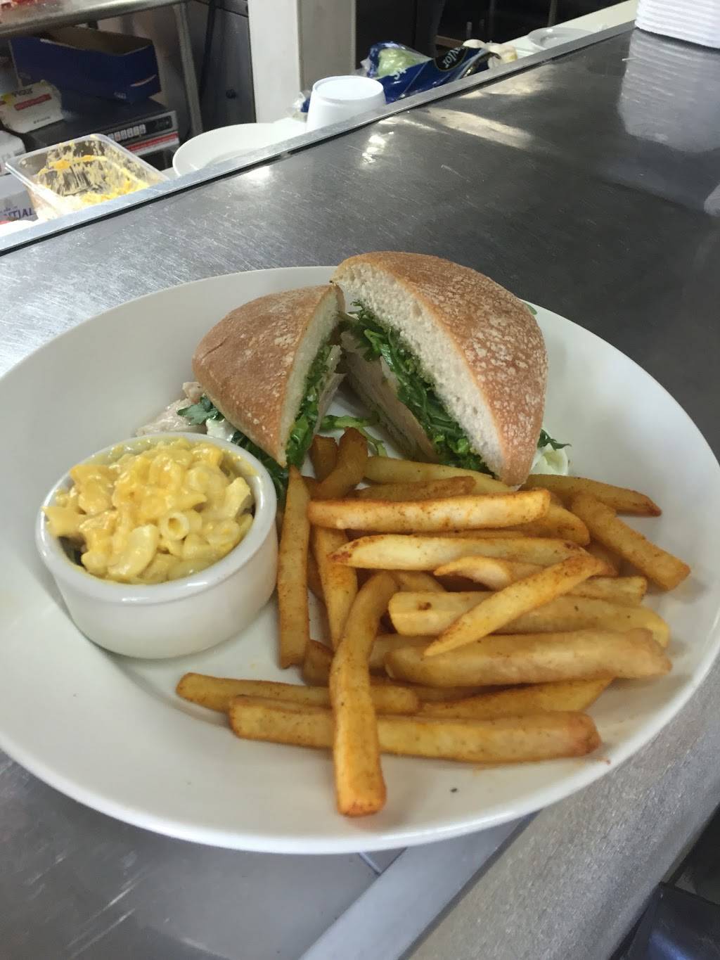 Lucky Cafe | restaurant | 31242 US-82, Whitesboro, TX 76273, USA | 9035646699 OR +1 903-564-6699