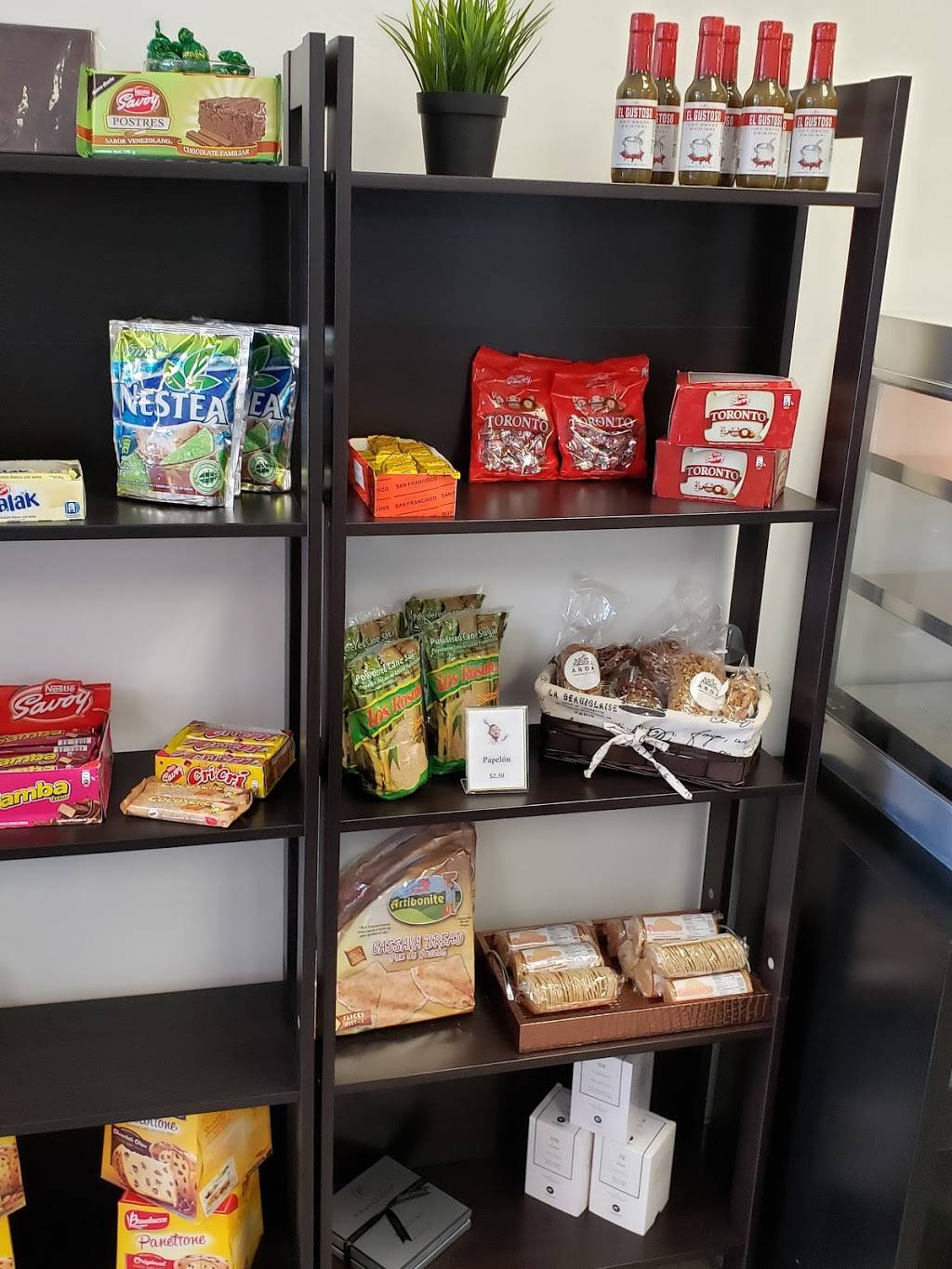 Punto Gourmet | restaurant | 900 Powerline Rd Unit 906, Pompano Beach, FL 33069, United States | 9542578971 OR +1 954-257-8971