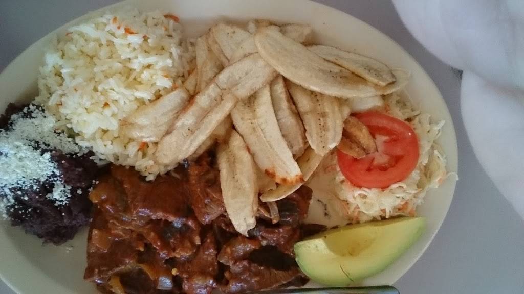 El Rinconcito Restaurant | restaurant | 255 E Grauwyler Rd, Irving, TX 75061, USA | 9724382130 OR +1 972-438-2130