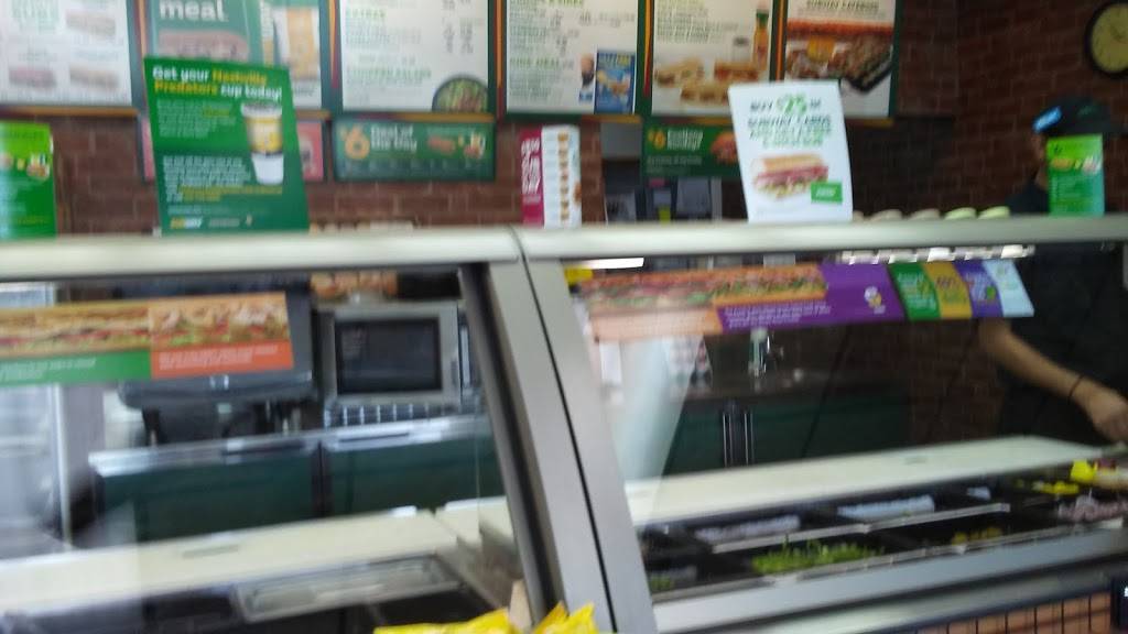 Subway | restaurant | 64 Dixon Springs Hwy, Carthage, TN 37030, USA | 6157356430 OR +1 615-735-6430
