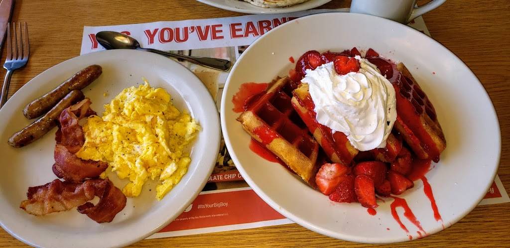 Big Boy | restaurant | 400 S Ripley Blvd, Alpena, MI 49707, USA | 9893544131 OR +1 989-354-4131