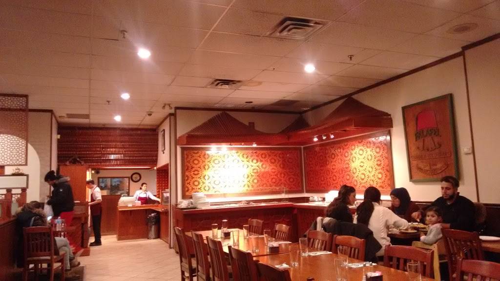 Tarboosh Restaurant | restaurant | 3050 Confederation Pkwy, Mississauga, ON L5B 3Z6, Canada | 9059490222 OR +1 905-949-0222