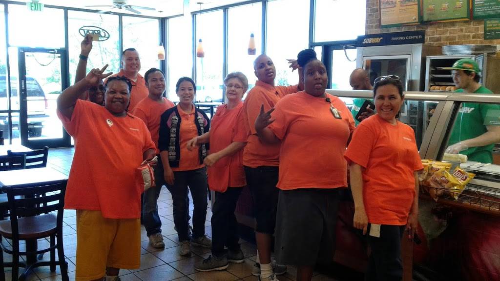 Subway Restaurants | restaurant | 4660 Peoria St Unit 113 Montbello Plaza Shopping Ctr, Denver, CO 80239, USA | 7202141160 OR +1 720-214-1160