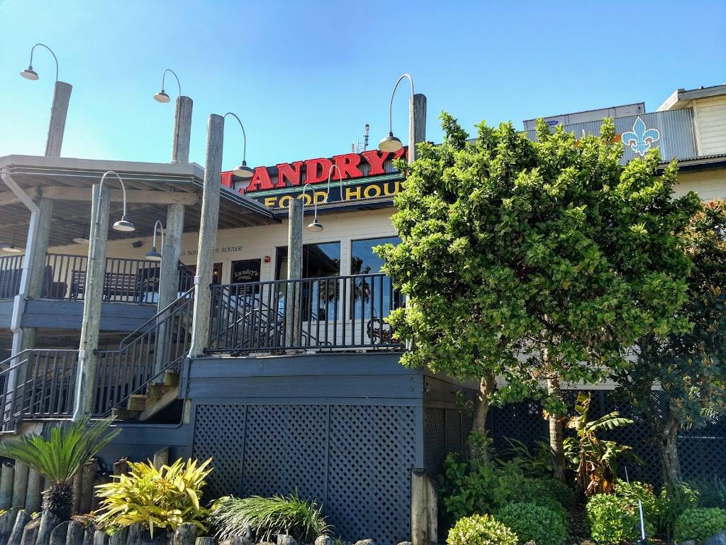 Landrys Seafood House | meal takeaway | 8000 Lakeshore Dr, New Orleans, LA 70124, USA | 5042831010 OR +1 504-283-1010