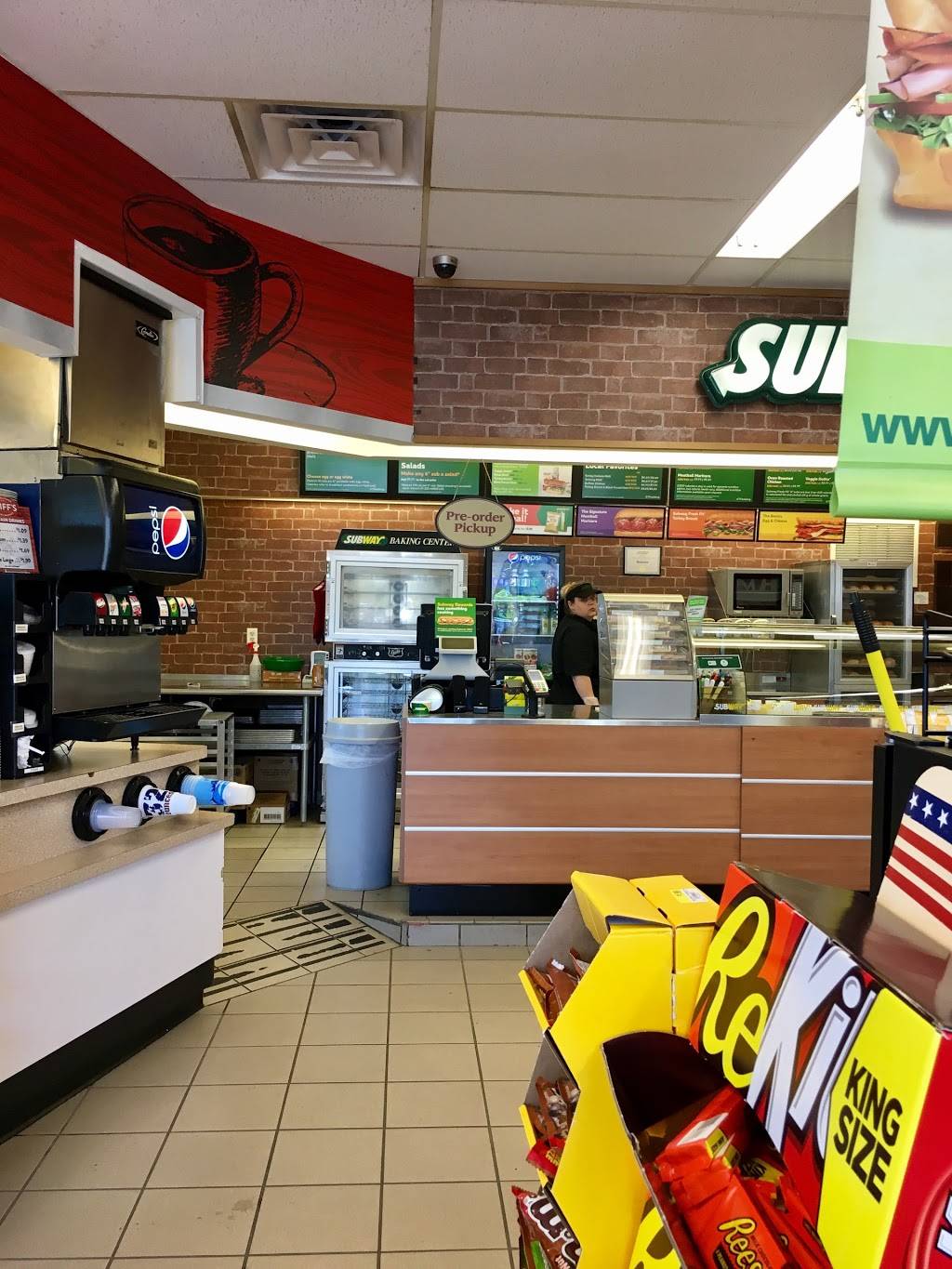 Subway | restaurant | 817 S 4th St, Fulton, NY 13069, USA | 3155981043 OR +1 315-598-1043