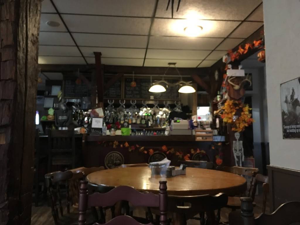 Trixies Saloon | restaurant | 520 Louisa St, Ayton, ON N0G 1C0, Canada | 5196657595 OR +1 519-665-7595