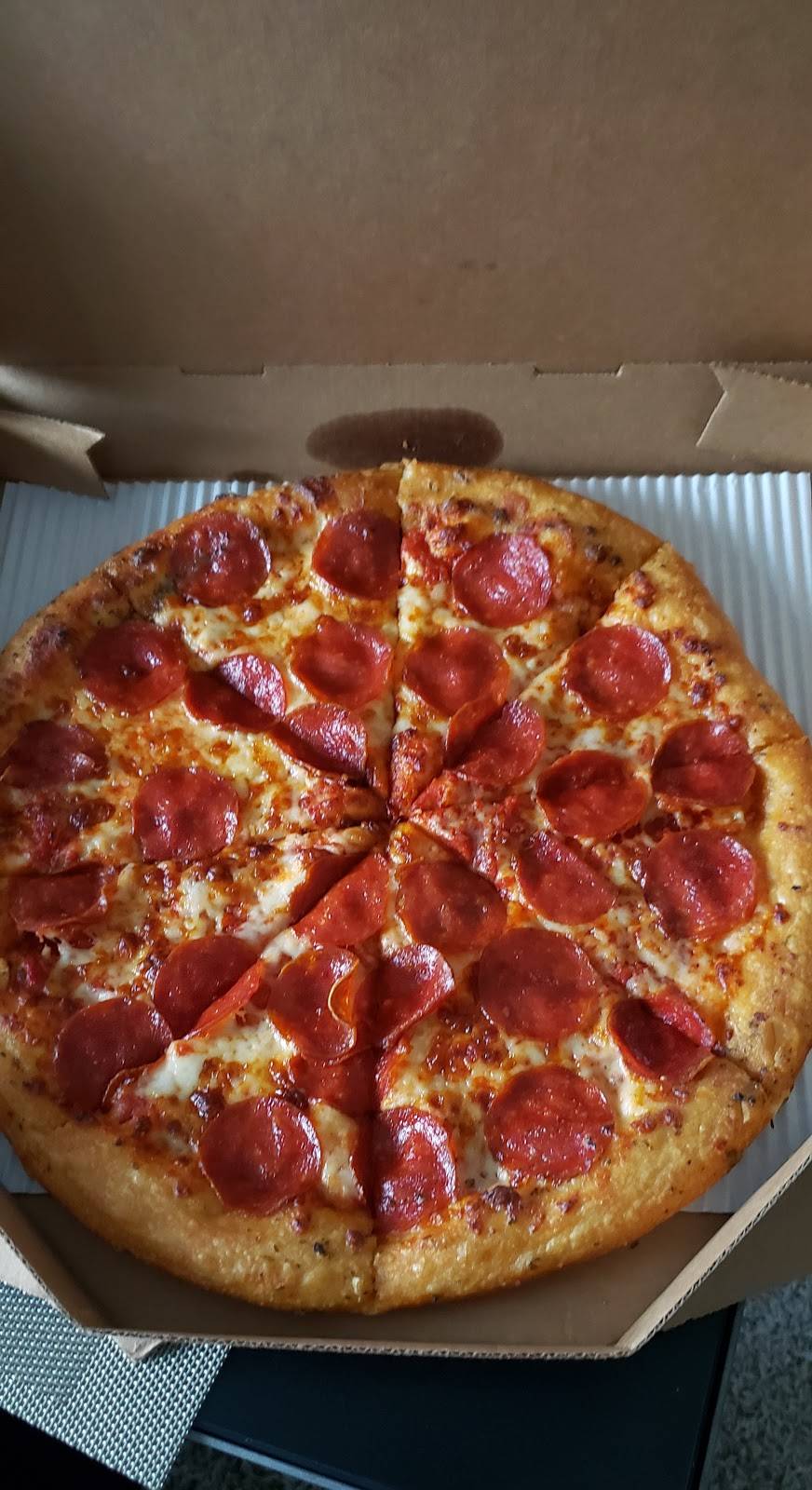 Pizza Hut | restaurant | 6422 Sargent Rd, Chillum, MD 20782, USA | 3018532244 OR +1 301-853-2244