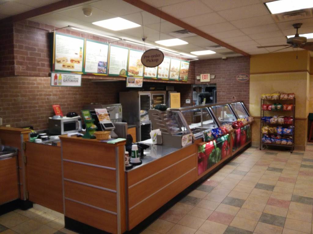Subway | restaurant | 4028 Beechwood Blvd, Pittsburgh, PA 15217, USA | 4124224200 OR +1 412-422-4200