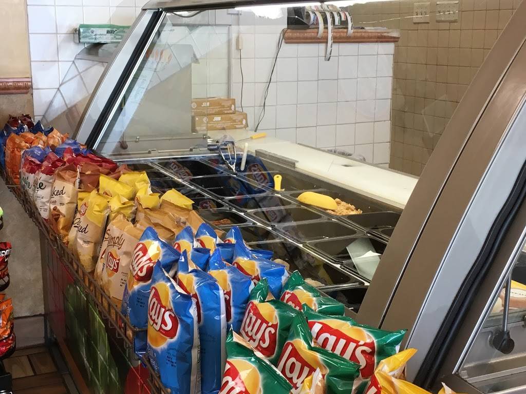 Subway Restaurants | restaurant | 1813 S Mooney Blvd, Visalia, CA 93277, USA | 5597397547 OR +1 559-739-7547