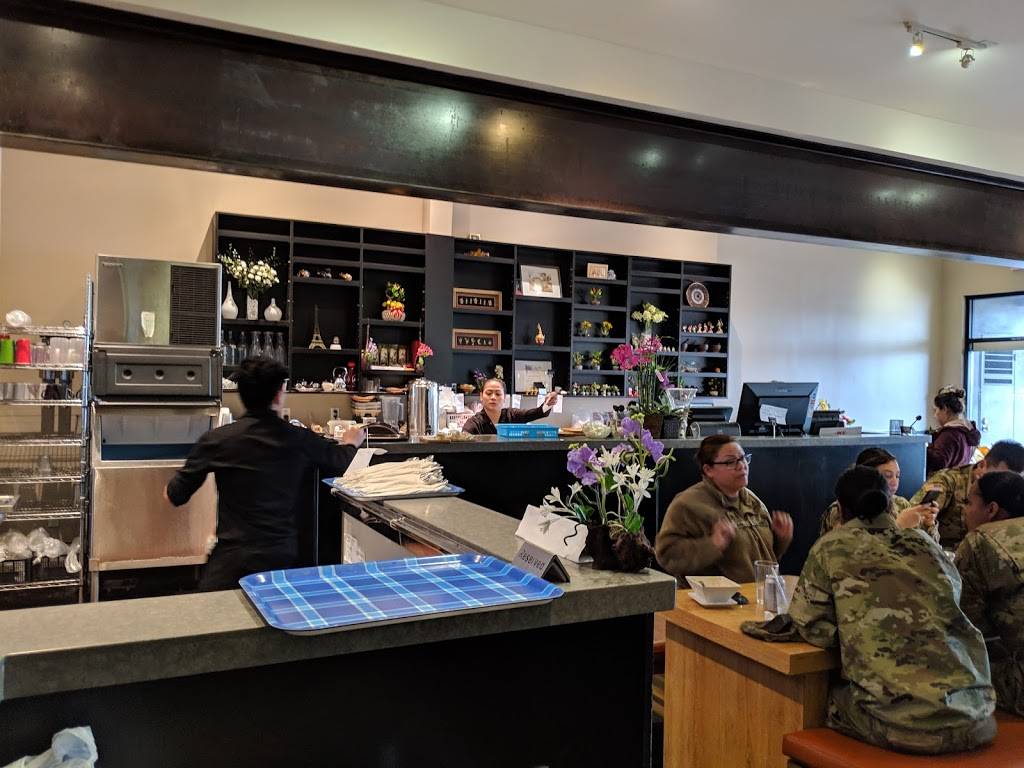 Long Beach Thai Restaurant | restaurant | 3109 E Anaheim St, Long Beach, CA 90804, USA | 5624336300 OR +1 562-433-6300