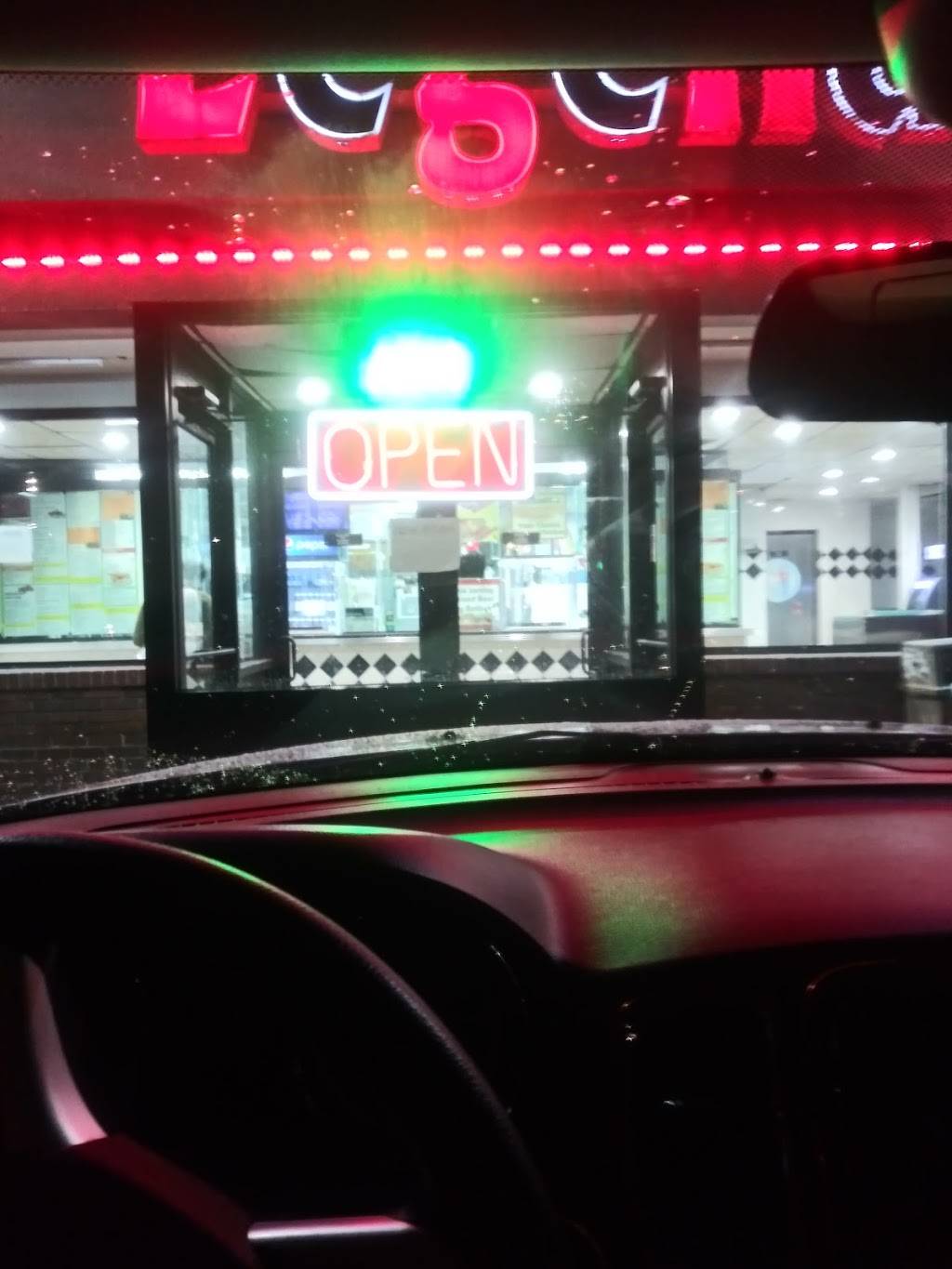 Legends Coney Island | restaurant | 5805 Mt Elliott St, Detroit, MI 48211, USA | 3135714777 OR +1 313-571-4777