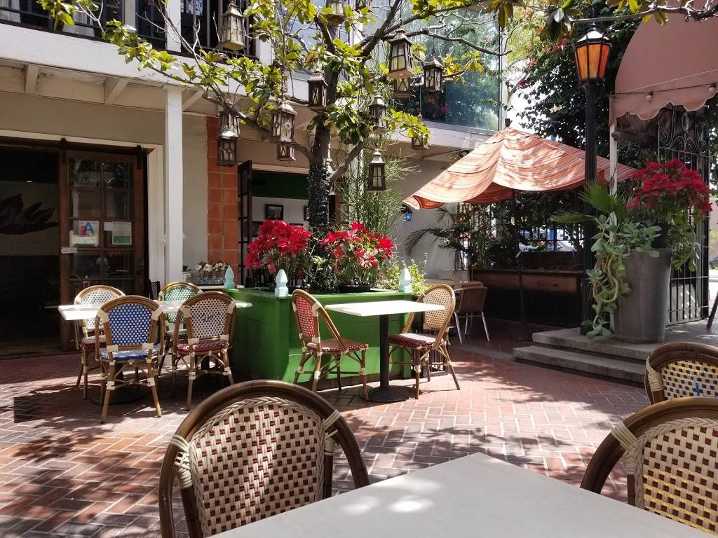 PHOnomenal | restaurant | 8543 Santa Monica Blvd, West Hollywood, CA 90069, USA | 4242493825 OR +1 424-249-3825