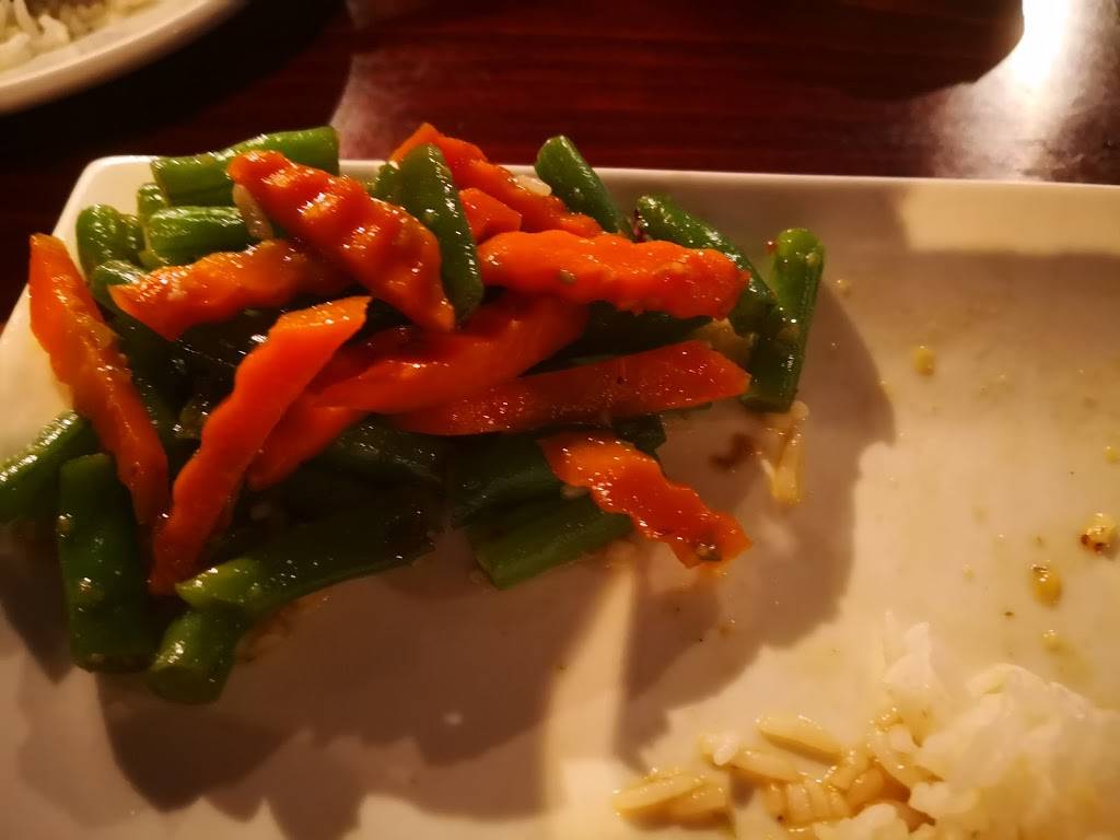 Bangkok Royal | restaurant | 215 S University Parks Dr, Waco, TX 76701, USA | 2547572741 OR +1 254-757-2741