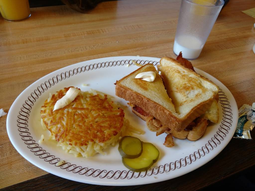 Waffle House | meal takeaway | 12801 S Apopka Vineland Rd, Orlando, FL 32836, USA | 4072396444 OR +1 407-239-6444