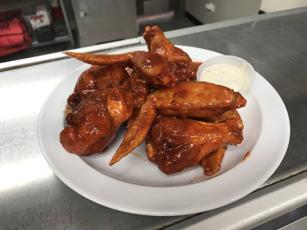 Durbins Pizza & Catering | restaurant | 14 Elwood St, Frankfort, IL 60423, USA | 8154641007 OR +1 815-464-1007