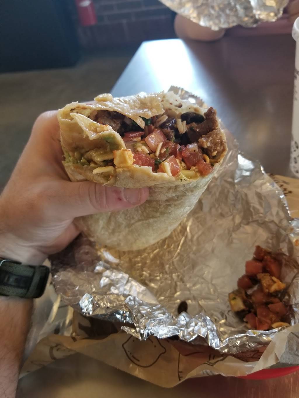 Chipotle Mexican Grill | restaurant | 550 W Dickson St, Fayetteville, AR 72701, USA | 4794441466 OR +1 479-444-1466