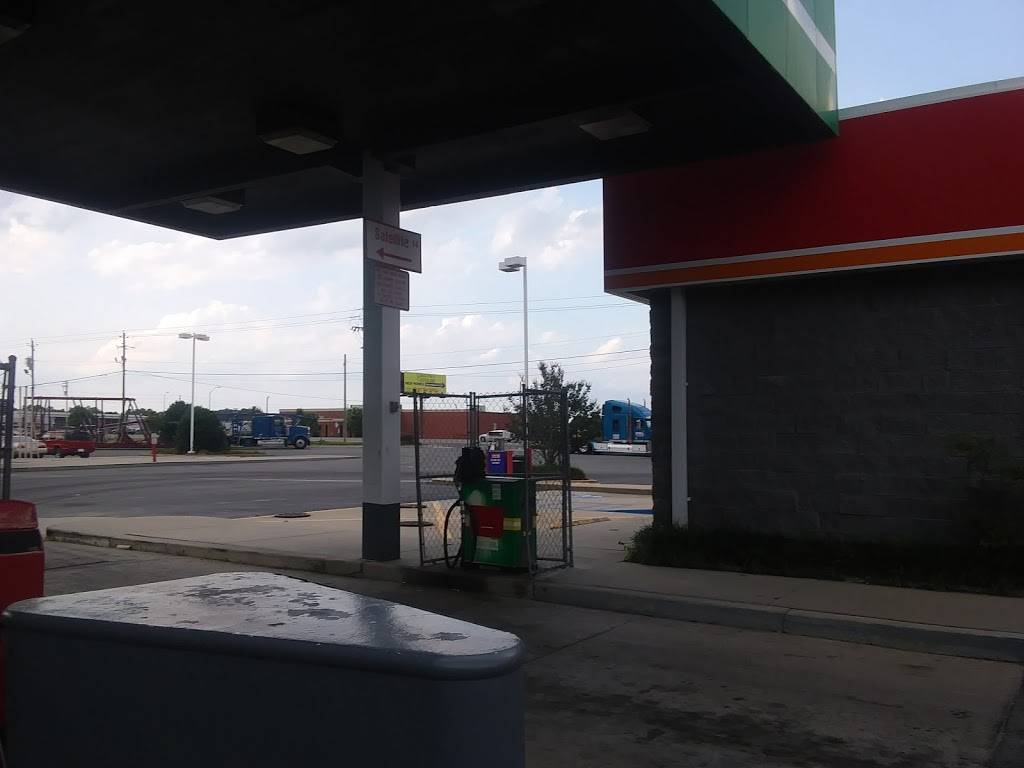 BP | restaurant | 2035 US-70 W, Goldsboro, NC 27530, USA | 9197353838 OR +1 919-735-3838