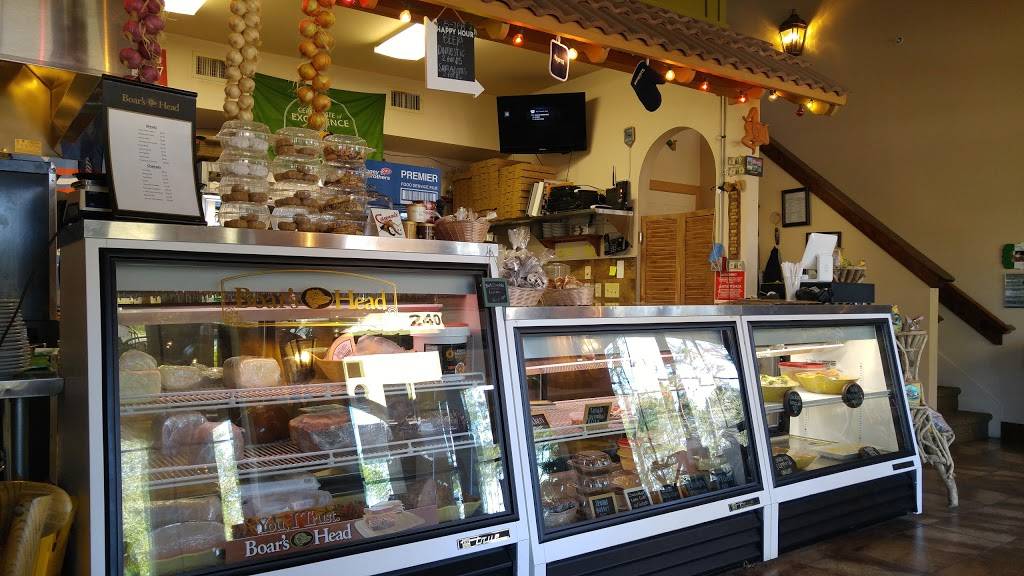 The Green Room | restaurant | 2400 St Marys Rd, St Marys, GA 31558, USA | 9128822721 OR +1 912-882-2721