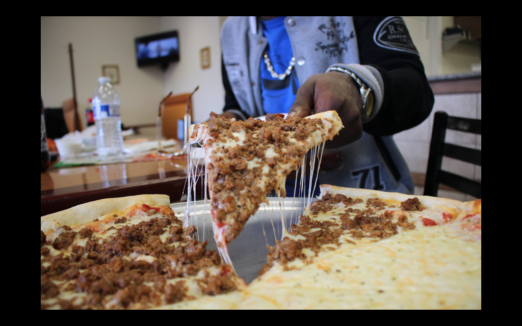 Gennaros II - Chicago Style Pizza | restaurant | 1610 W Main St #102, Collegeville, PA 19426, USA | 4848546960 OR +1 484-854-6960