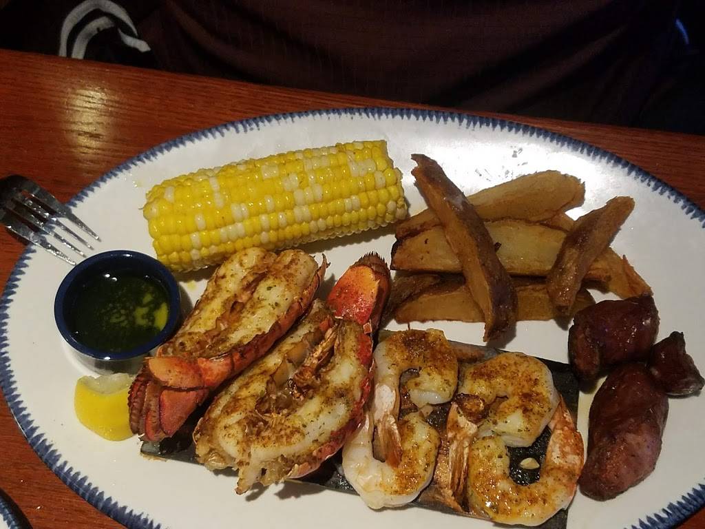 Red Lobster | restaurant | 3400 W Century Blvd, Inglewood, CA 90303, USA | 3106778430 OR +1 310-677-8430