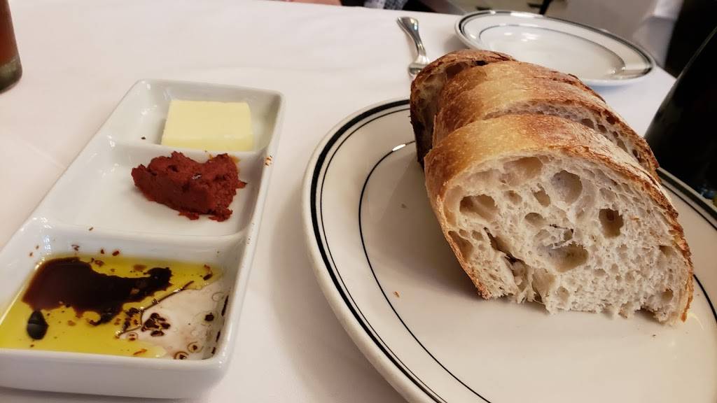 The Grill on the Alley | restaurant | 9560 Dayton Way, Beverly Hills, CA 90210, USA | 3102760615 OR +1 310-276-0615