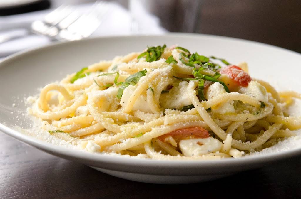 Johnnys Tavern | restaurant | 30 Boltwood Walk, Amherst, MA 01002, USA | 4132303818 OR +1 413-230-3818