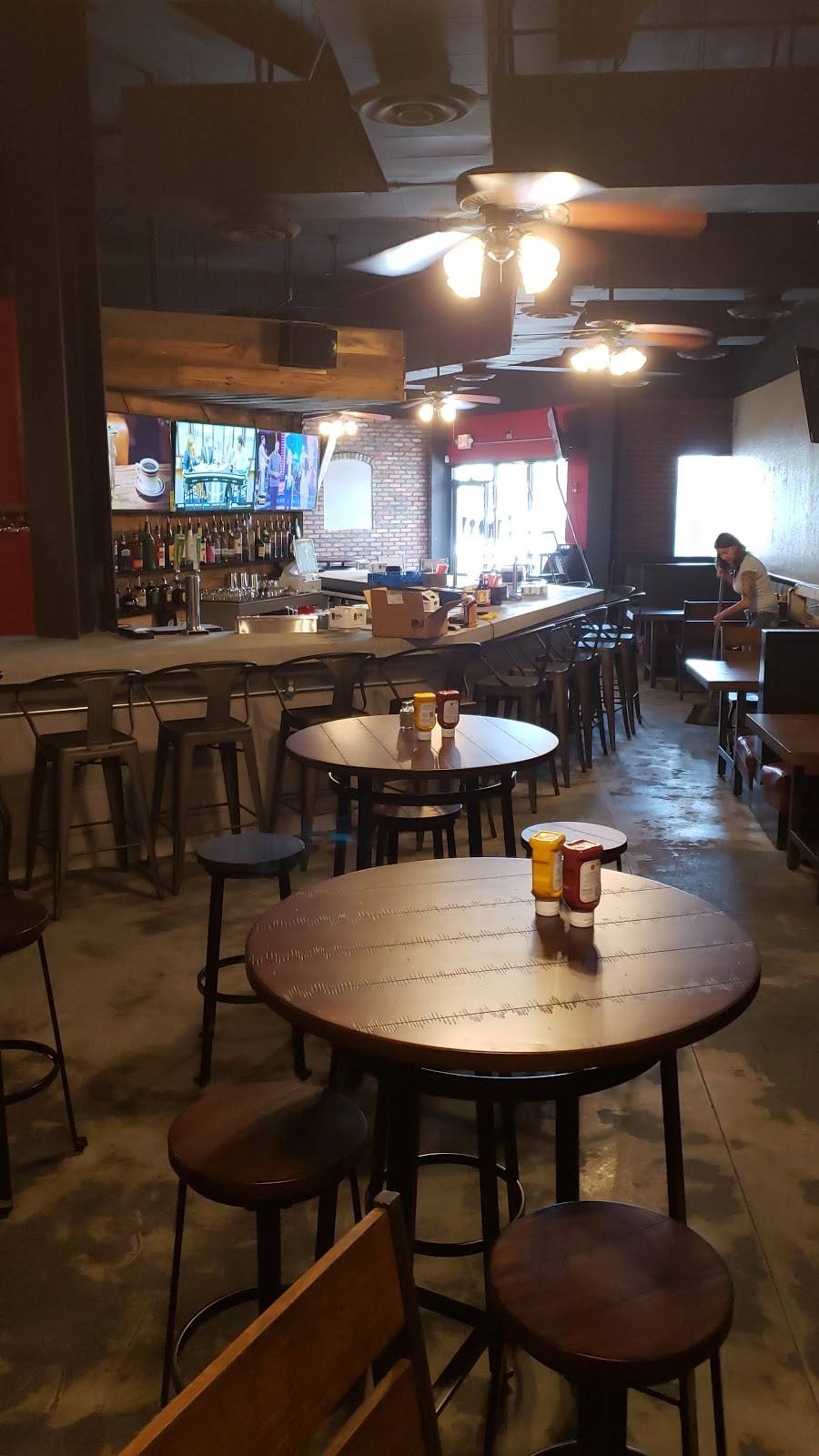 Brickies Smoke House and Grill | restaurant | 270 E Hunt Hwy, San Tan Valley, AZ 85143, USA | 4808671816 OR +1 480-867-1816