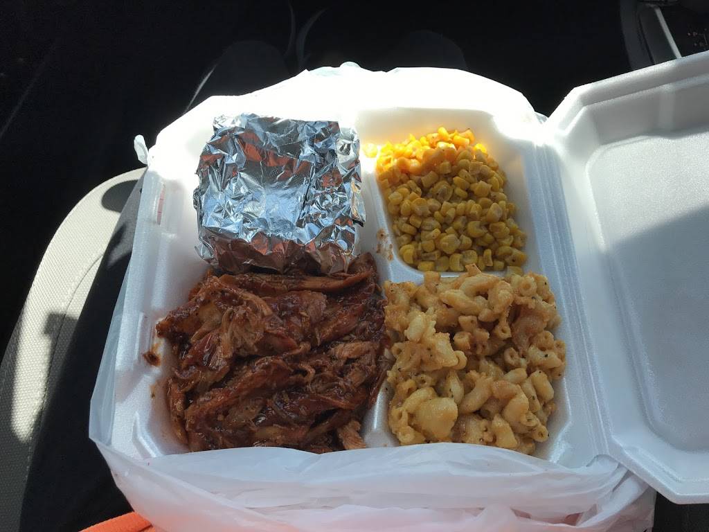 McCoys Smoked BBQ | restaurant | 5151 Plank Rd, Fredericksburg, VA 22407, USA | 5407607078 OR +1 540-760-7078