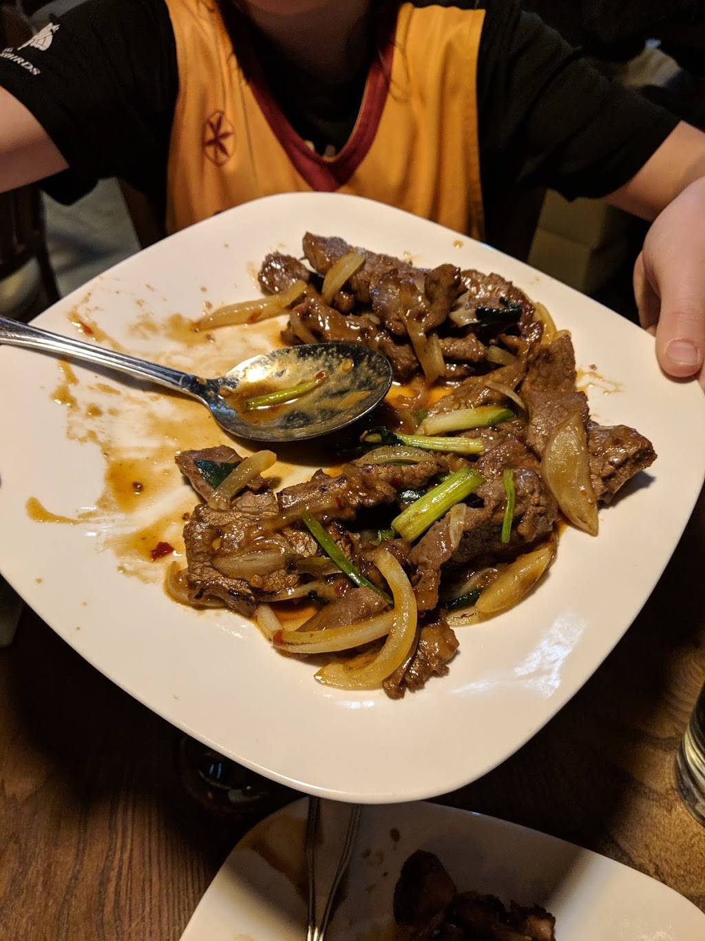 George Yang’s Chinese Cuisine | restaurant | 6048 N 16th St, Phoenix, AZ 85016, USA | 6023682688 OR +1 602-368-2688