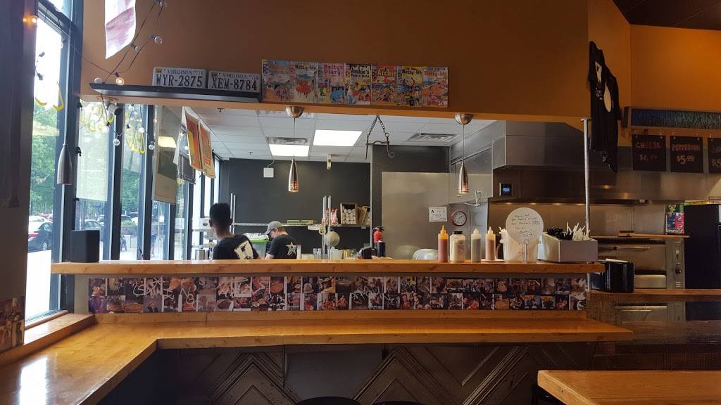 Benny Capitales | restaurant | 121 Fayetteville St #110, Raleigh, NC 27601, USA | 9192394173 OR +1 919-239-4173