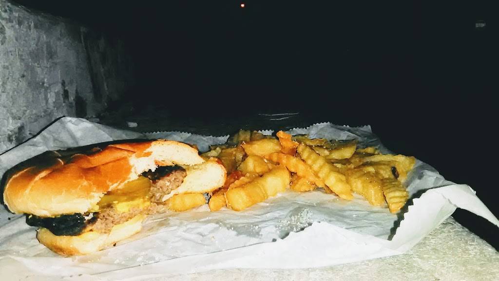 Snac-Pac | meal takeaway | 4369 E Lee Ave, St. Louis, MO 63115, USA | 3143824004 OR +1 314-382-4004