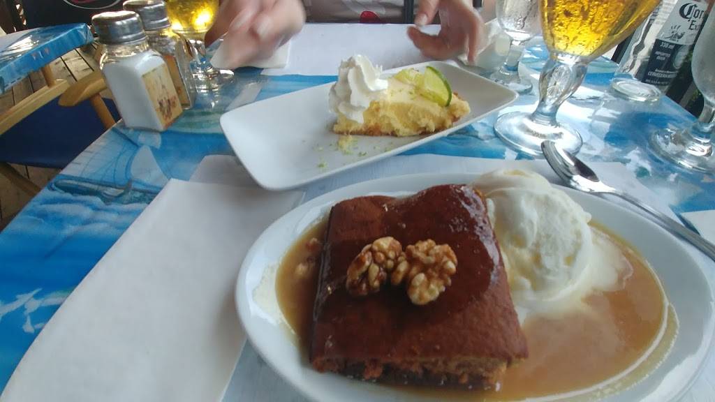 Chips Poissons et Fruits de Mer | restaurant | 3 Chemin du Richelieu, McMasterville, QC J3G 1T3, Canada | 4508134078 OR +1 450-813-4078