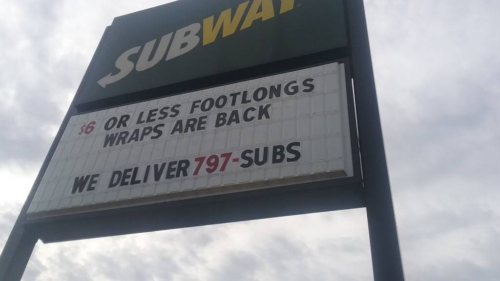 Subway | restaurant | 3801 Vestal Pkwy E, Vestal, NY 13850, USA | 6077297257 OR +1 607-729-7257