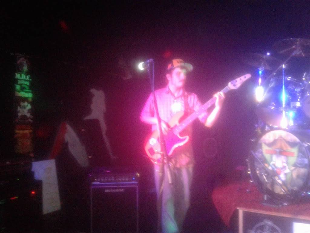 The Plaid Pig Live Music Lounge | restaurant | 5214 S Tacoma Way, Tacoma, WA 98409, USA | 2533012166 OR +1 253-301-2166