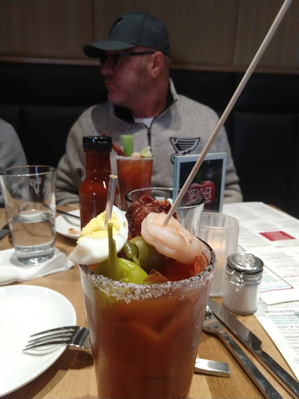 Walnut Grill Sunset Hills | restaurant | 10797 Sunset Hills Plaza, St. Louis, MO 63127, USA | 3148589392 OR +1 314-858-9392