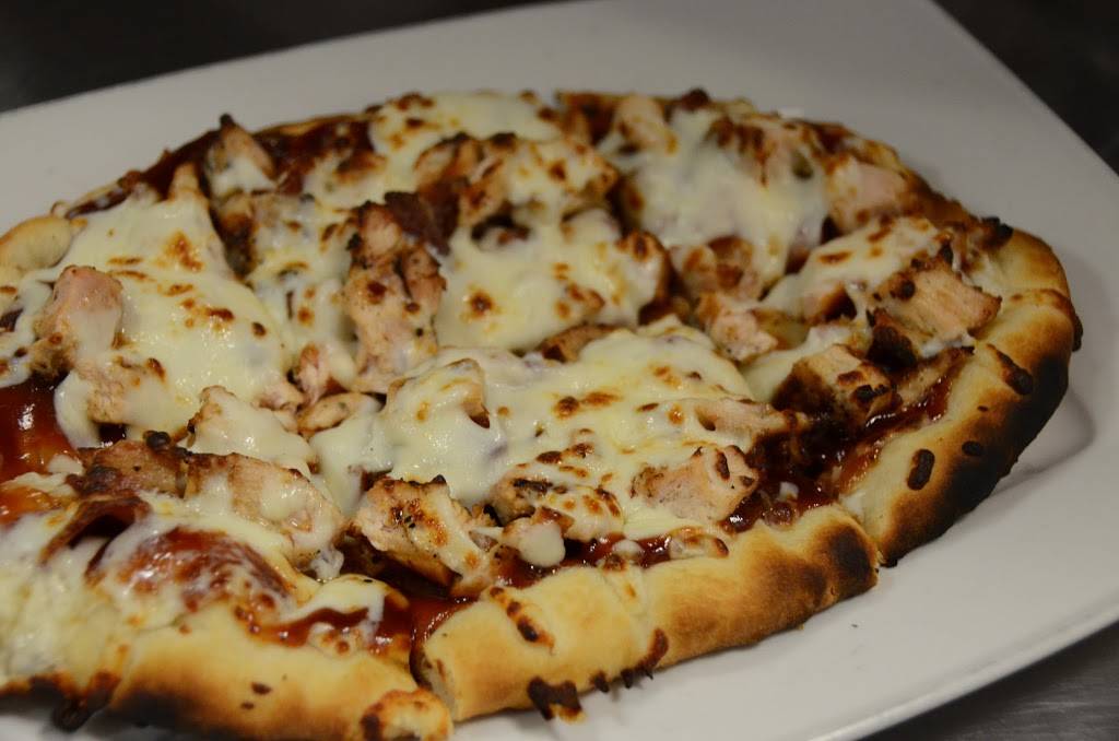 Hamiltons Pub | night club | 14196 McCarthy Rd, Lemont, IL 60439, USA | 6307547718 OR +1 630-754-7718