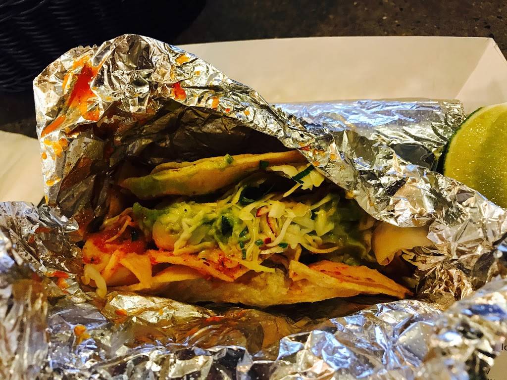 Don Nicos | restaurant | 90-08 161st St, Jamaica, NY 11432, USA | 7182976426 OR +1 718-297-6426